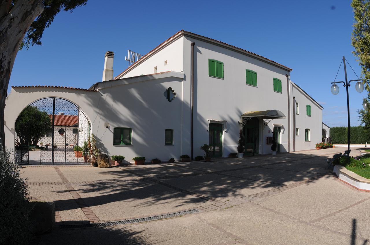 Hotel Masseria Marziale Brindisi Exterior foto